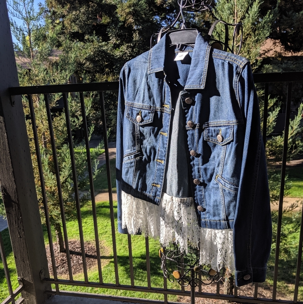 Cabi Jean Jacket Style 5297 Never Worn Size S